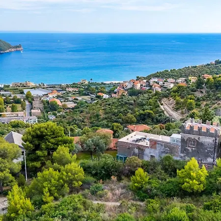 Hostdomus - Il Fortino Albenga